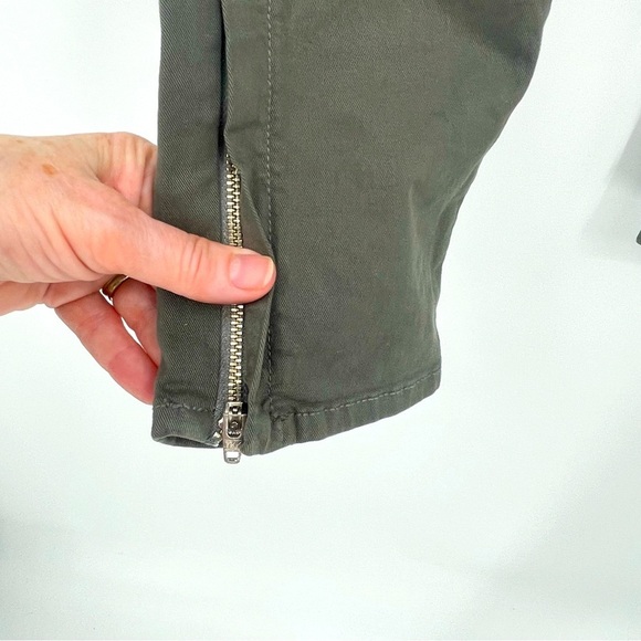 J Brand "Grayson" Olive Green Cargo Pants Size 27 - Picture 4 of 15